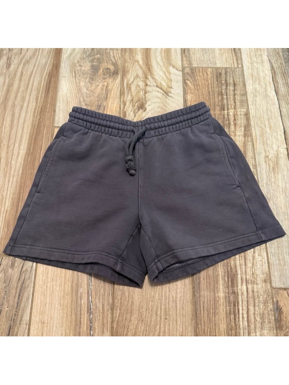 Aritzia Tna Cozy Fleece Perfect Micro Lounge Shorts
